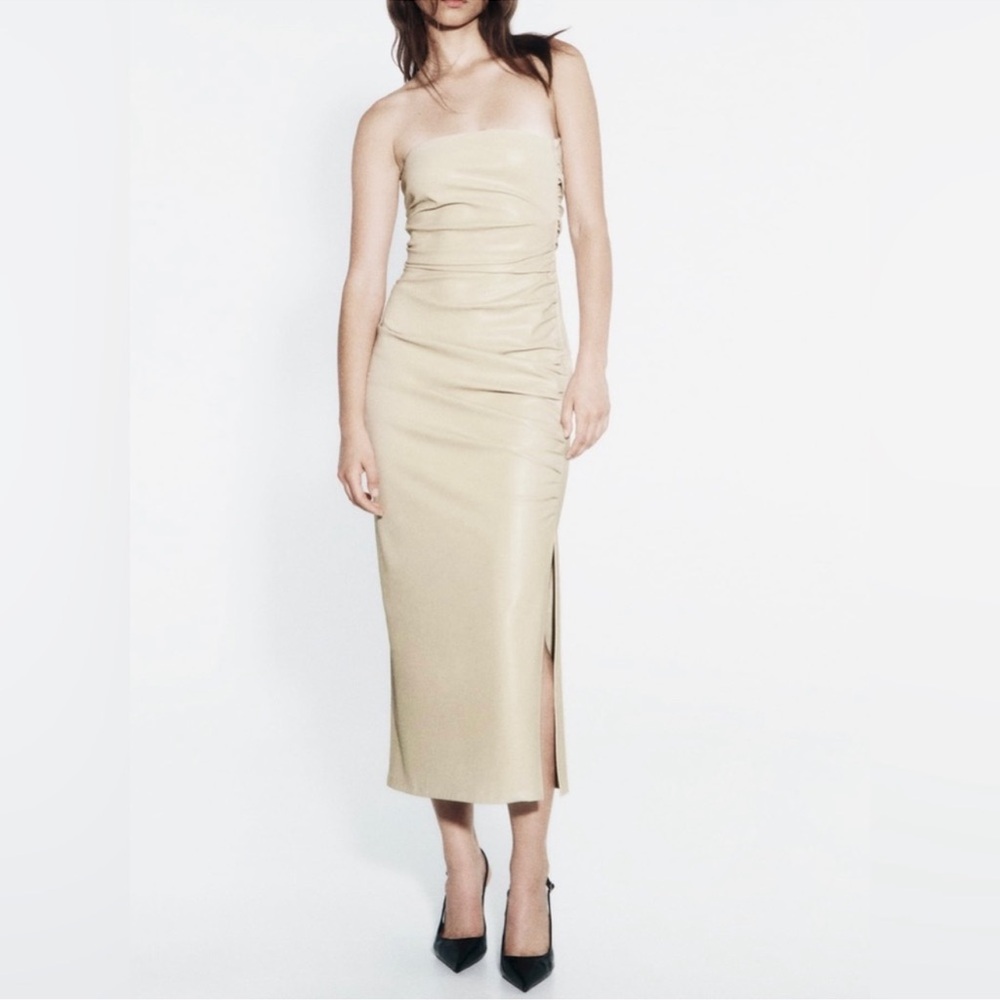 Elegant Cream Strapless Dress